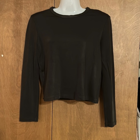 Long sleeves top, dark taupe color with short zipper on a back - Picture 1 of 3